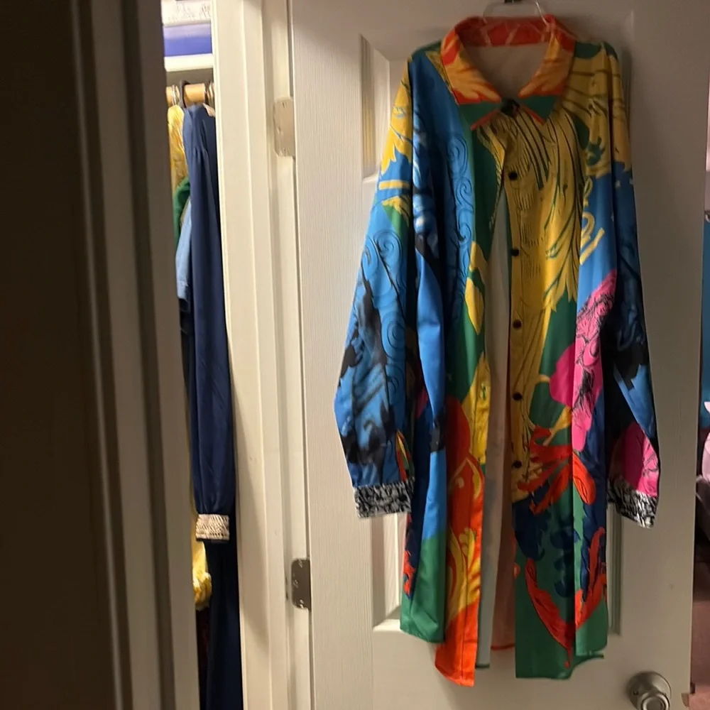 Colorful Abstract Button-Up Shirt - Picture 3 of 6